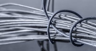 Kabelové příchytky pro rychlé přichycení kabelů