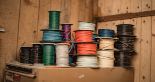 Jak přichytit potrubí? S pomocí kvalitních příchytek Schnabl