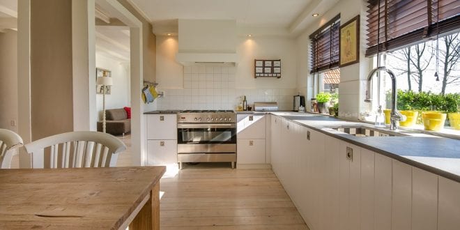Na výběru podlahy do kuchyně si dejte záležet